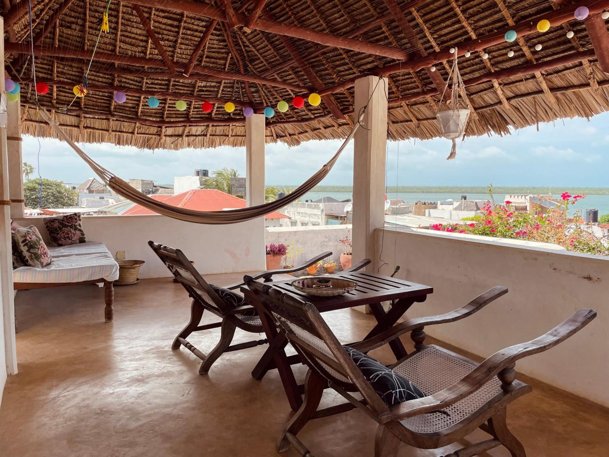 Authentic Swahili Style Villa Milele House Lamu Exterior photo