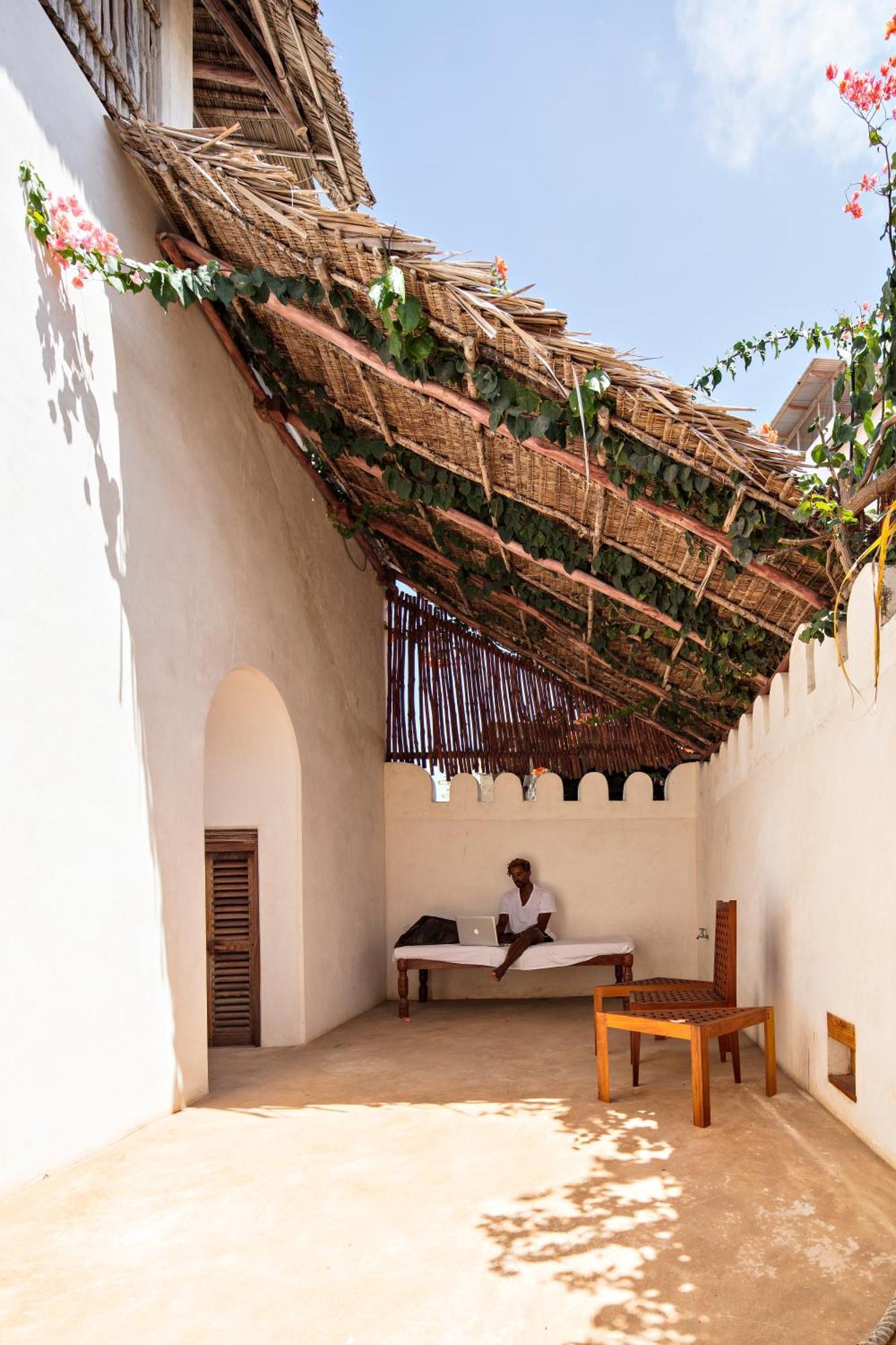 Authentic Swahili Style Villa Milele House Lamu Exterior photo