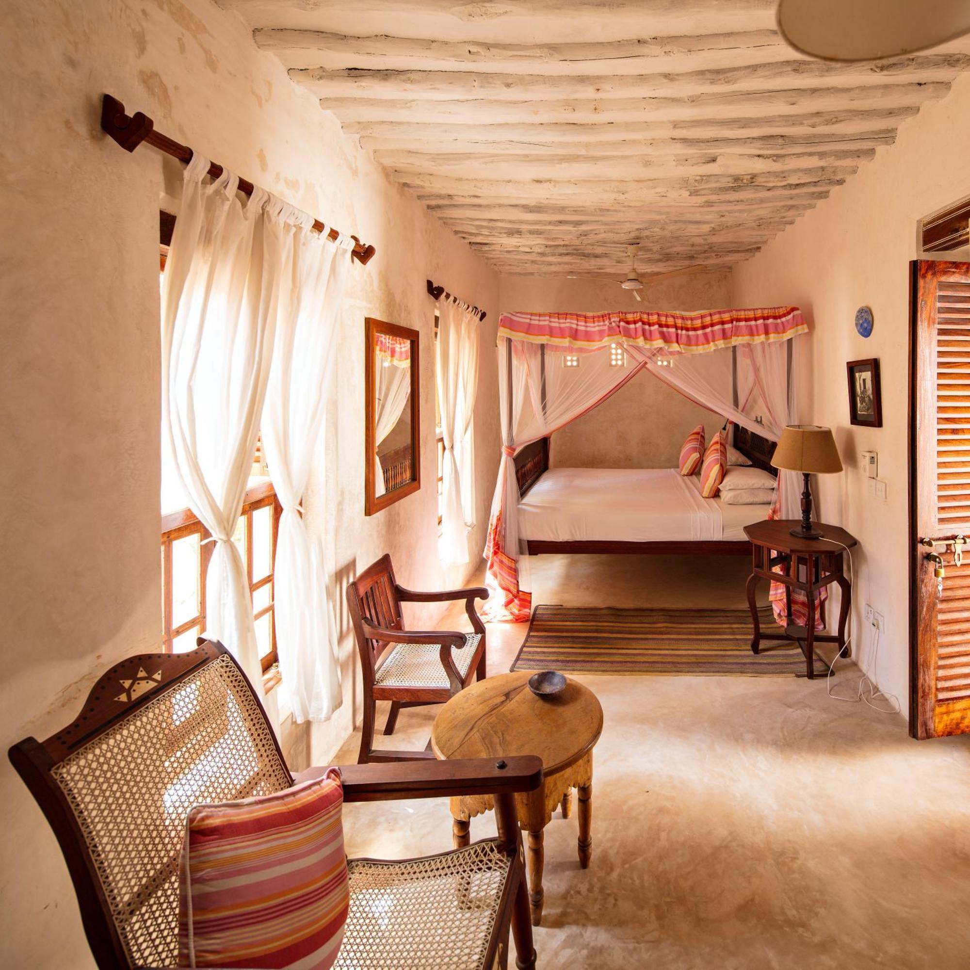 Authentic Swahili Style Villa Milele House Lamu Exterior photo